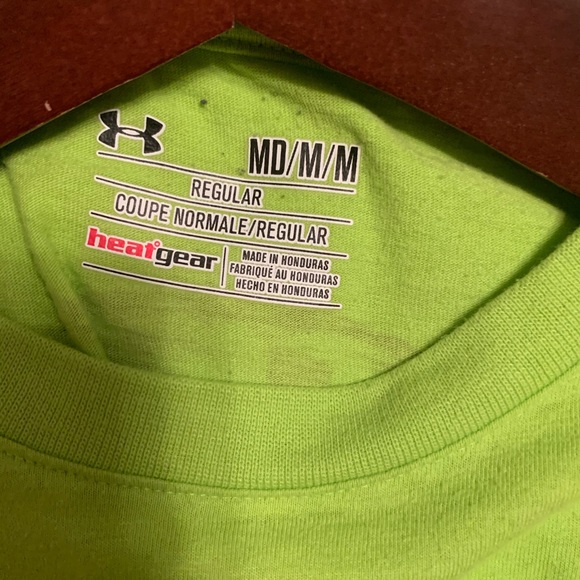 Under Armour T-Shirt - Picture 5 of 5